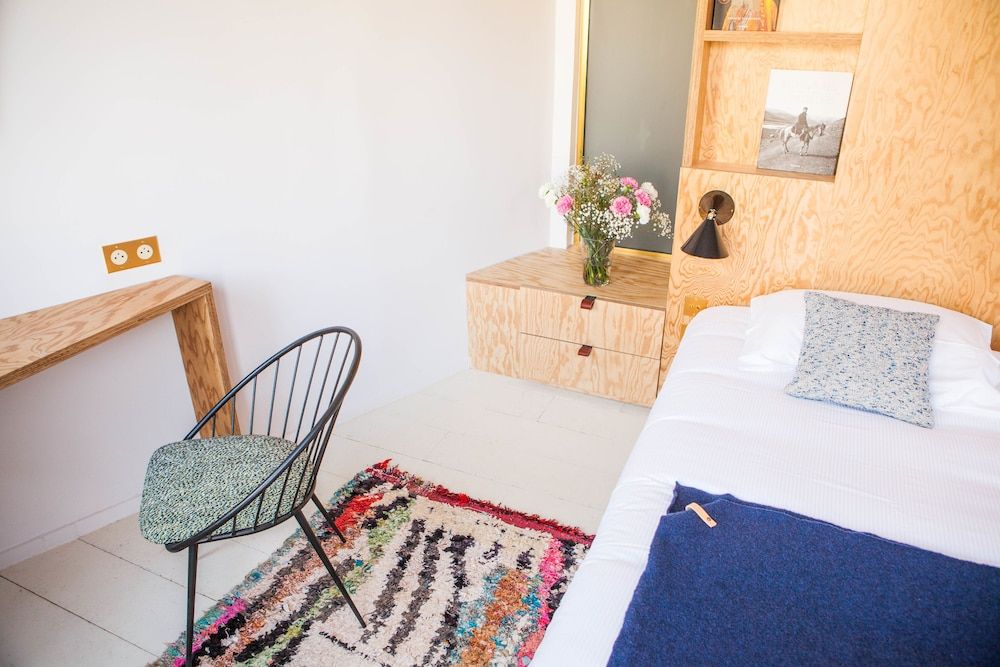 undefined Hôtel Montholon Paris 4