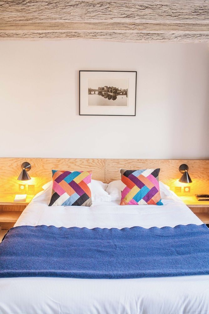 undefined Hôtel Montholon Paris 5