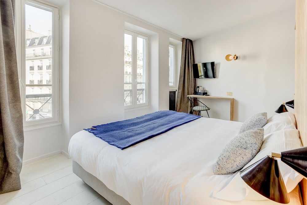 Hôtel Montholon Paris Superior Double or Twin Room