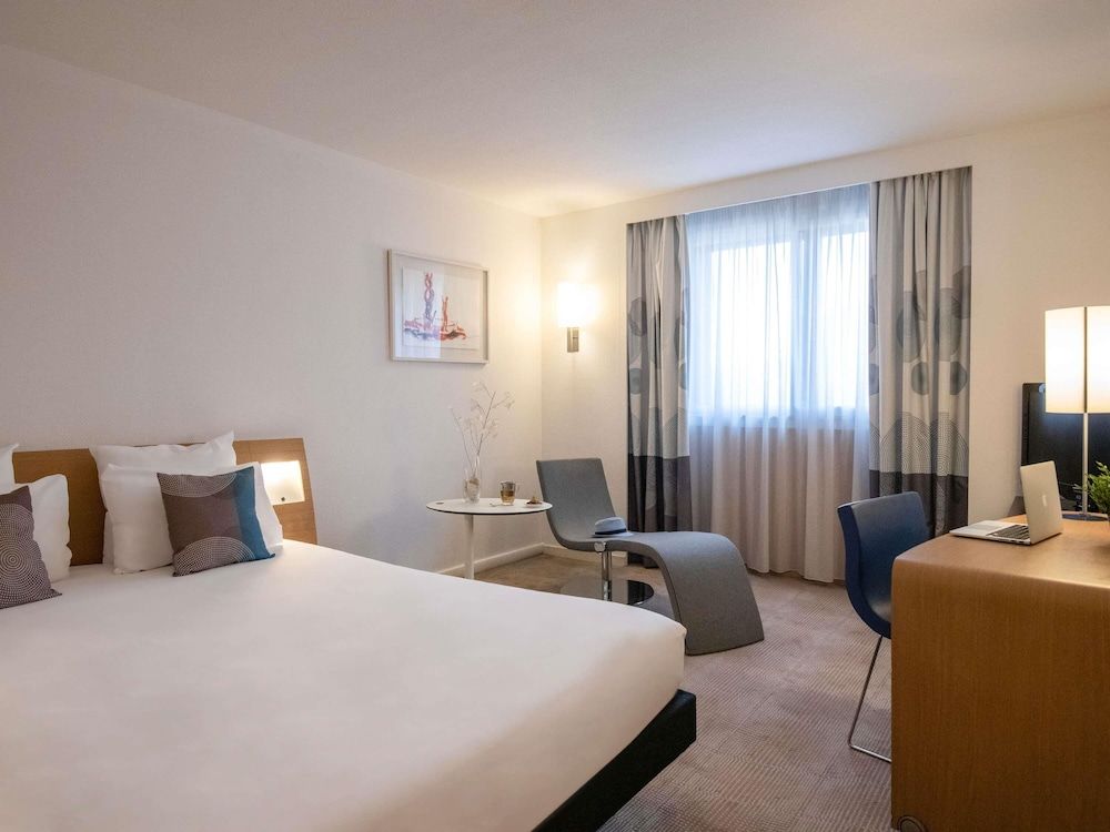 Novotel Nice Centre Vieux Nice Standard Room, 1 Double Bed 5