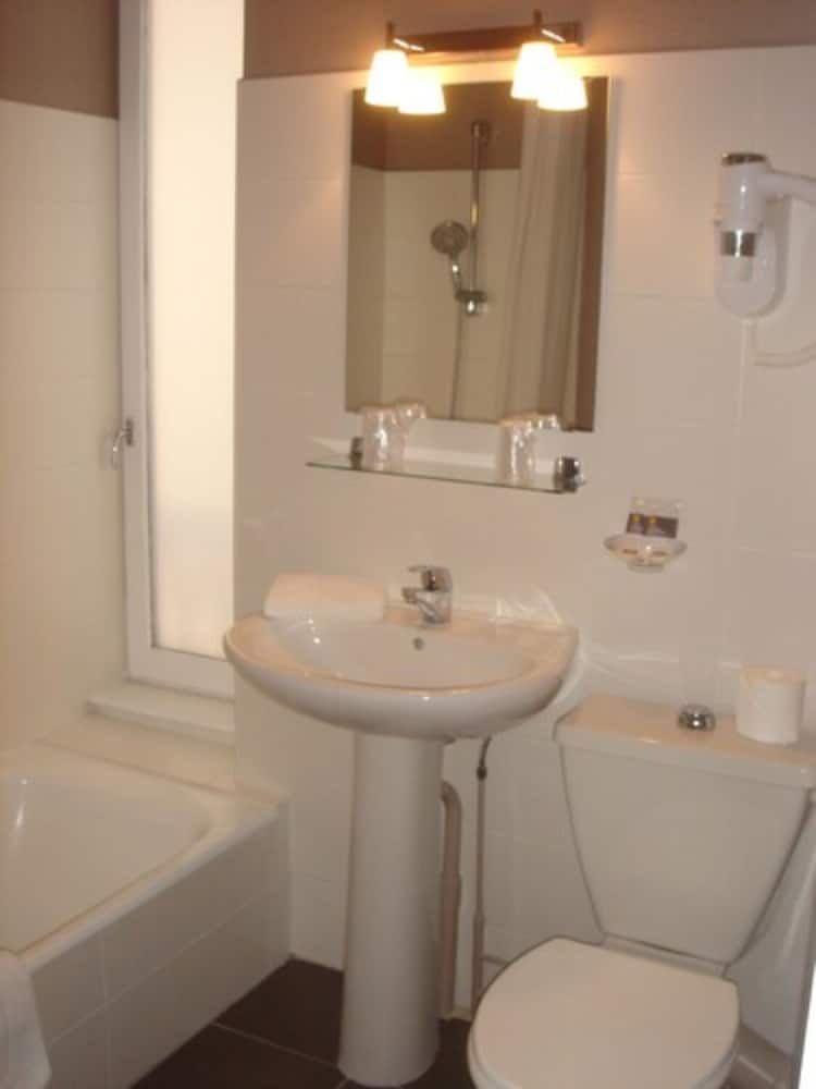 Hôtel Tête d'Or Standard Double Room 7