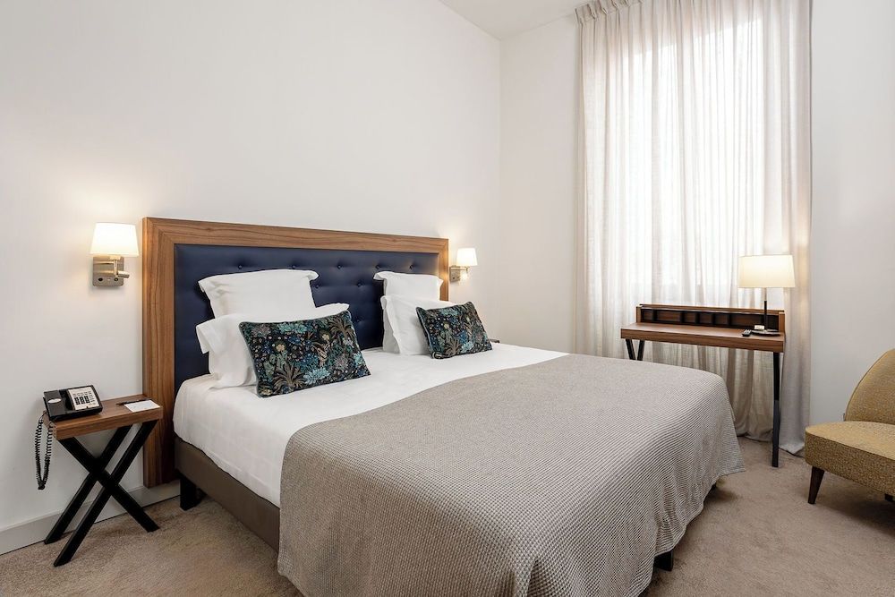 Westminster Hotel & Spa Nice Superior Room, City View 2