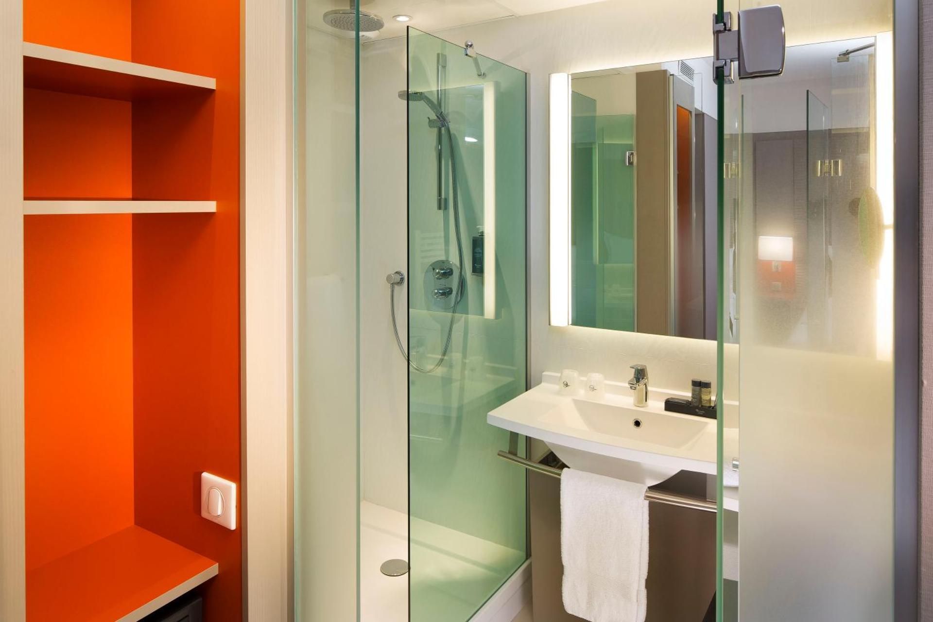 Superior Double Room with Garden and Swimming Pool View