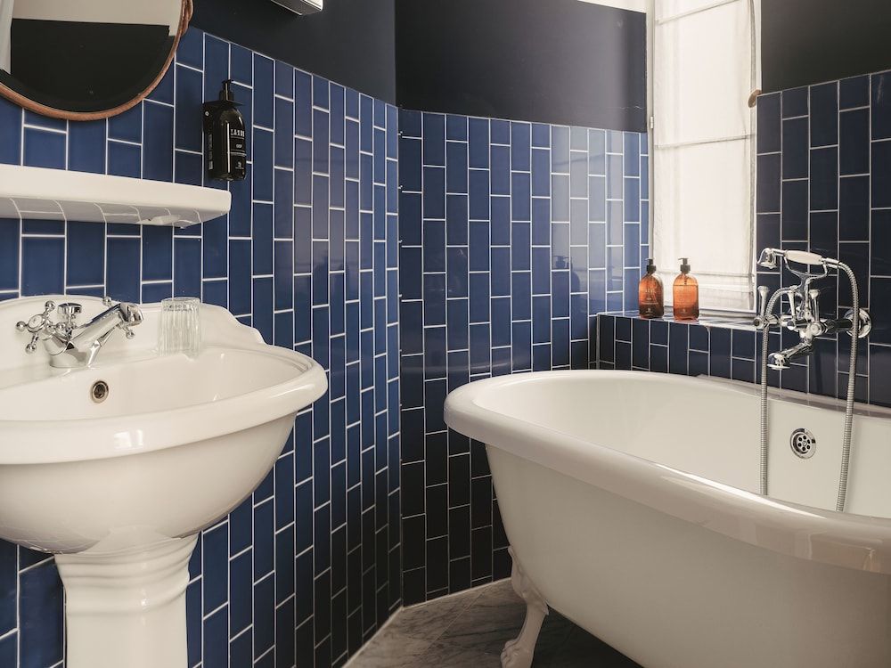 Hôtel Maison Malesherbes Classic Double Room 6