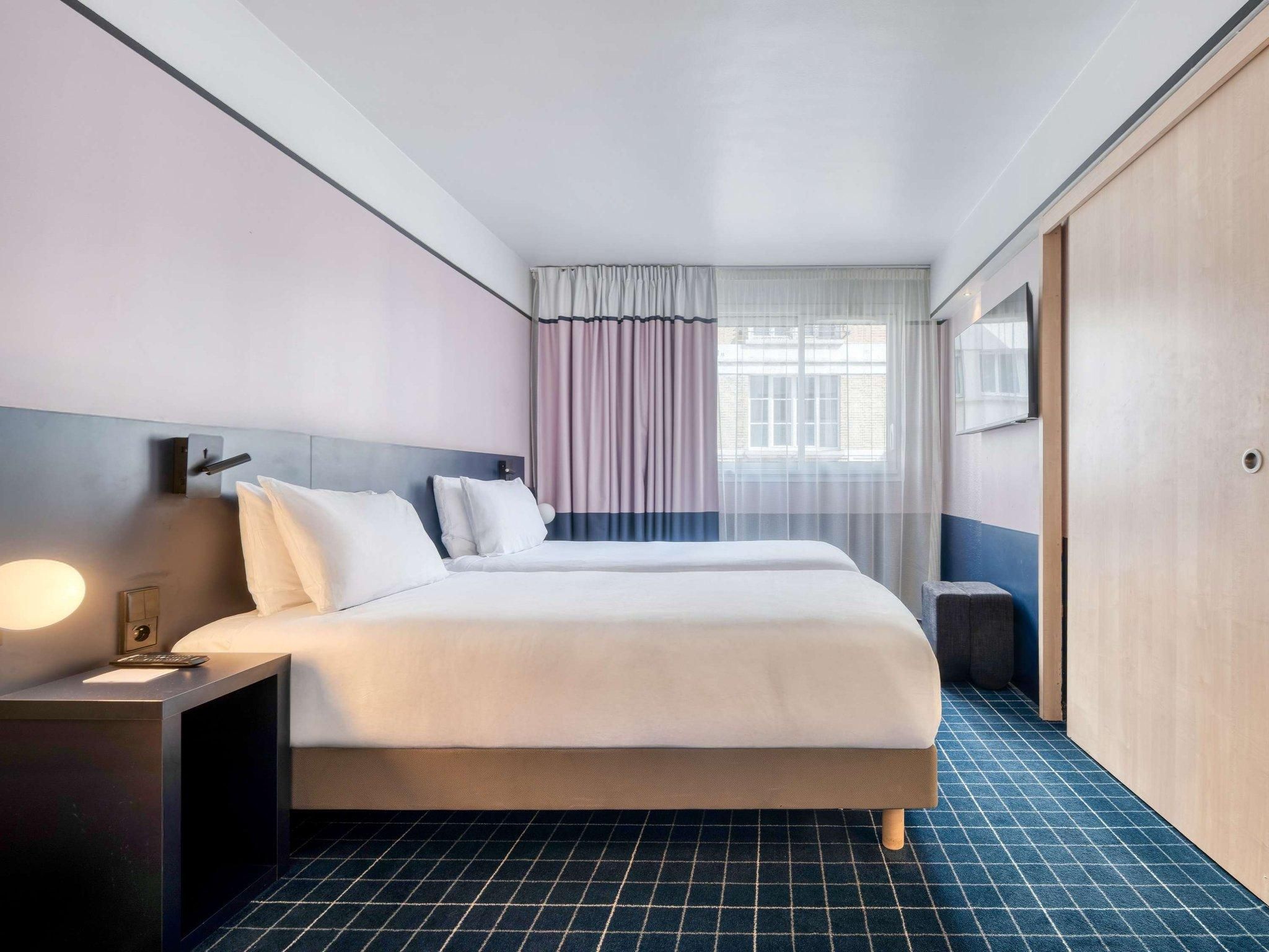 Classic Room with twin beds