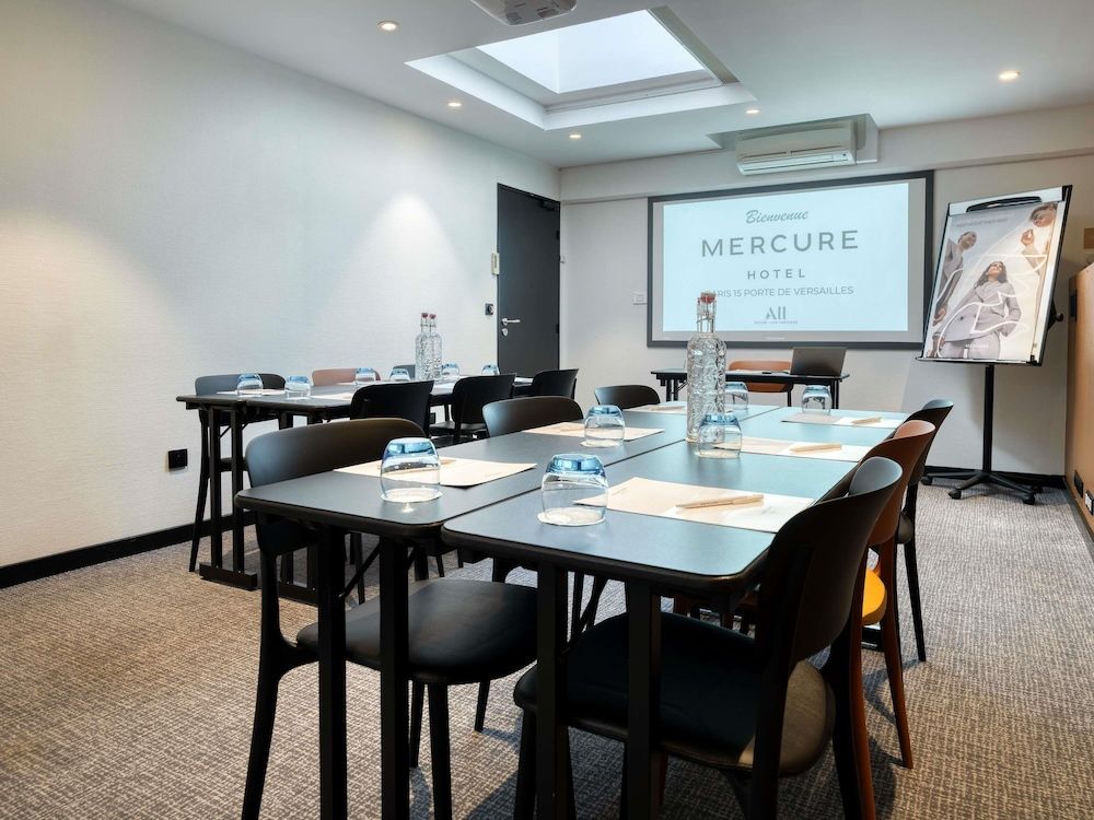 undefined Hôtel Mercure Paris 15 Porte de Versailles 10