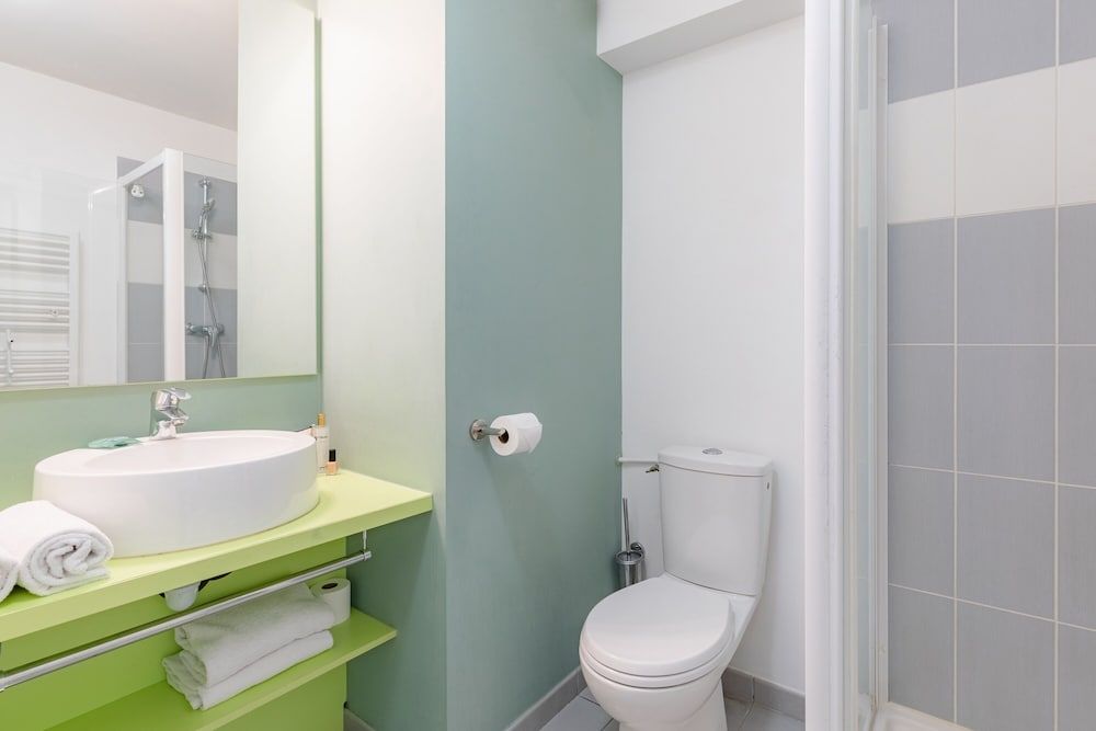 Appart'City Confort Tours Superior Studio, 1 Double Bed, Terrace 2