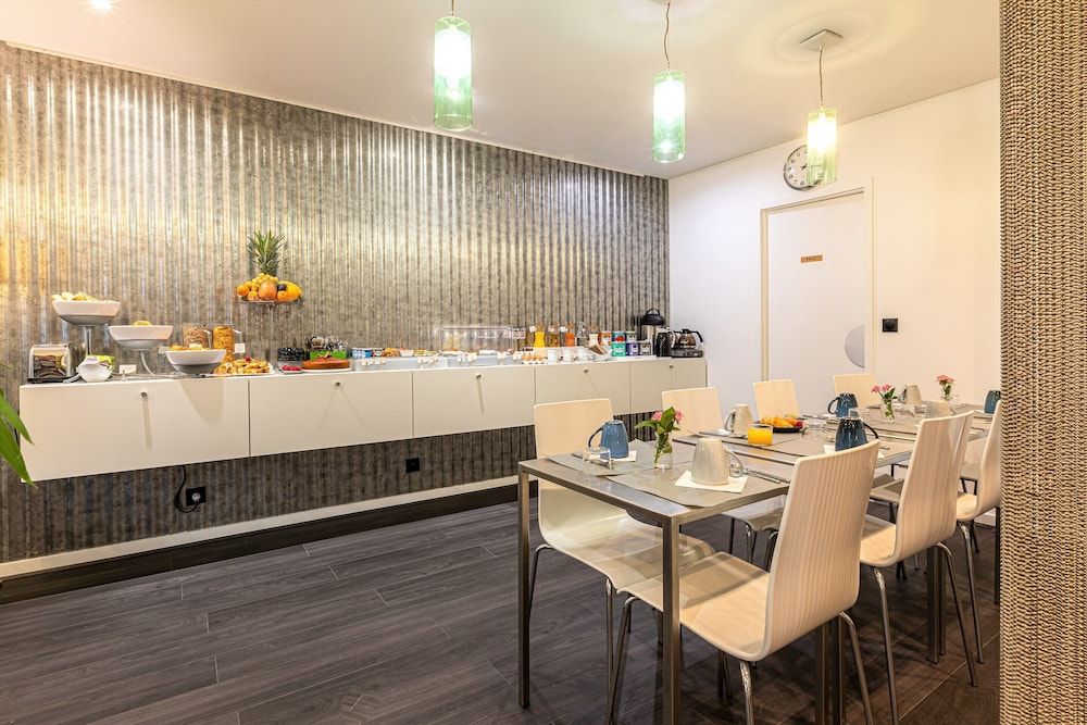 undefined Hotel Glasgow Monceau Paris by Patrick Hayat 10