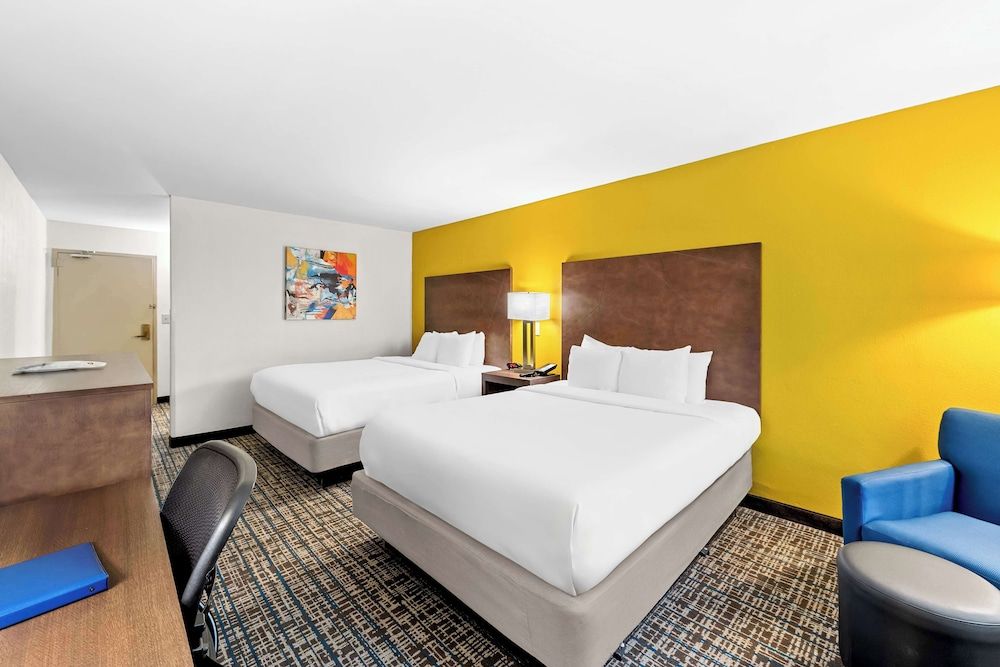 Standard Room, 2 Queen Beds, Non Smoking, Refrigerator & Microwave