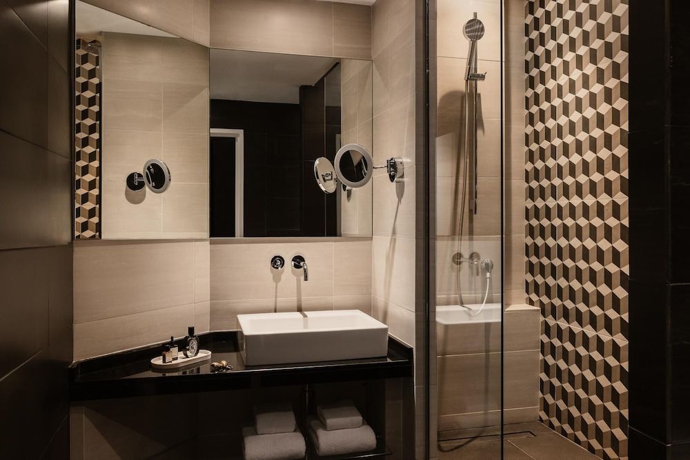 Hôtel Bourgogne & Montana Classic Room 5