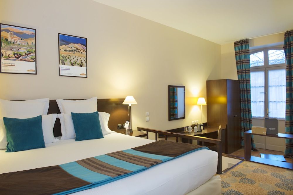 Hôtel Le Donjon - Coeur de la Cité Médiévale Family Room