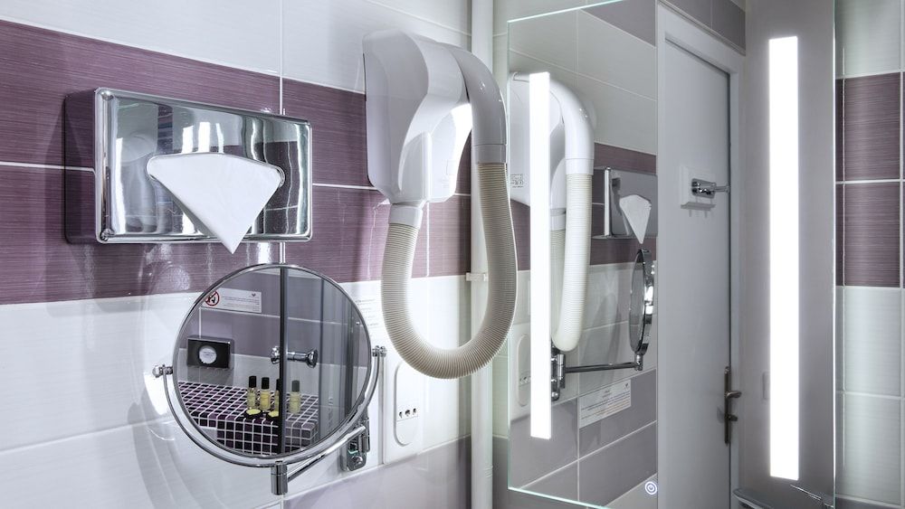 Hôtel du Plat d'Etain Double Room 9