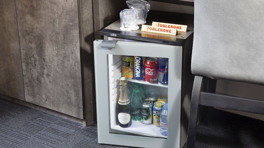 Hôtel du Plat d'Etain Quadruple Room 10