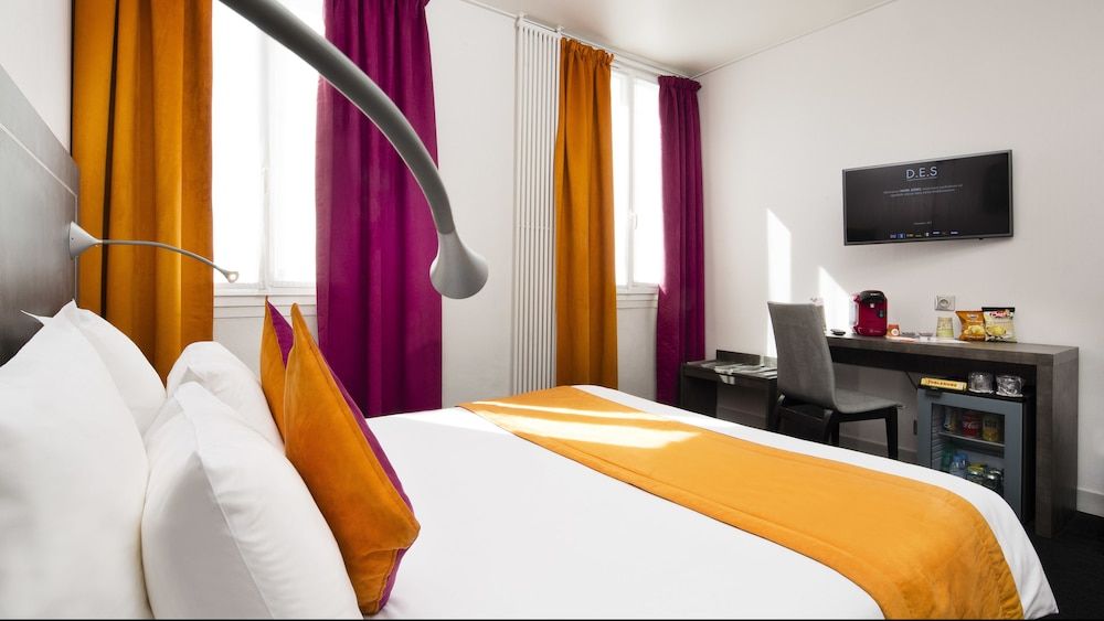 Hôtel du Plat d'Etain Double Room 3