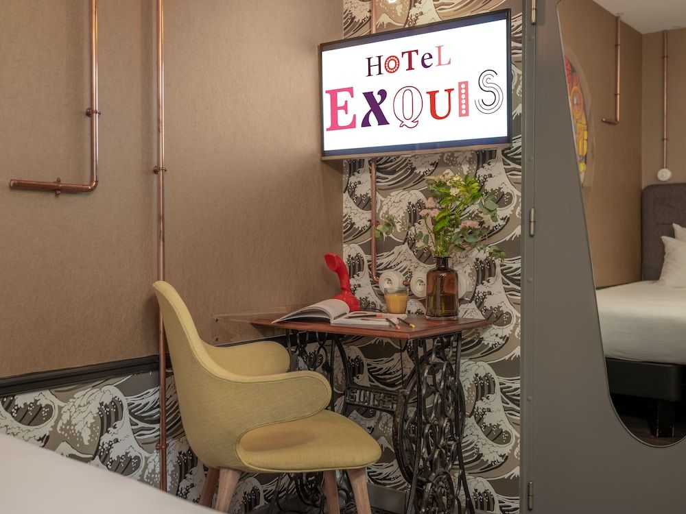 undefined Hôtel Exquis 9