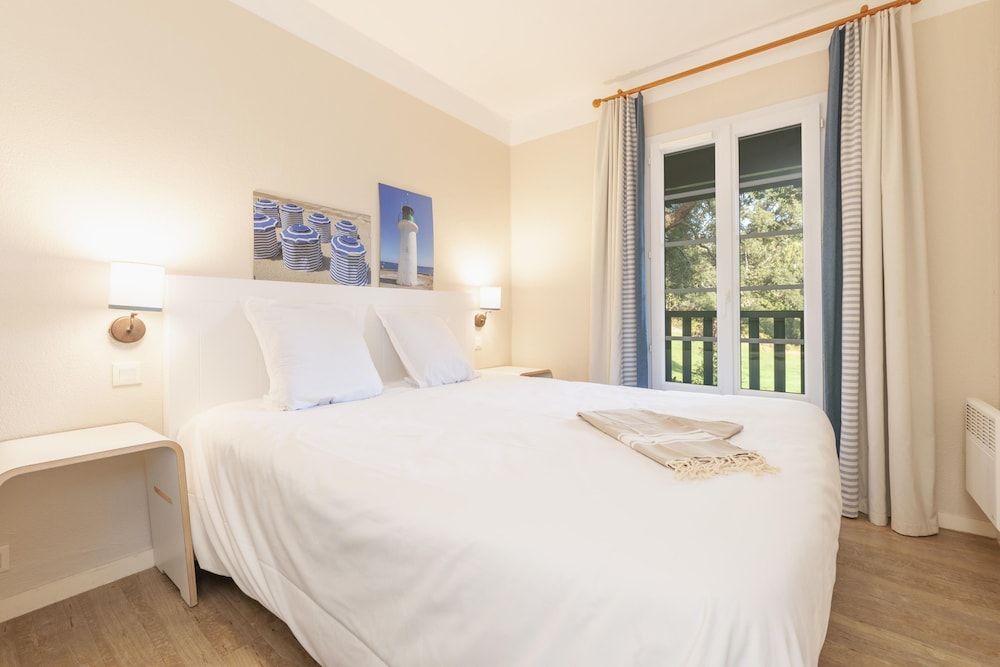 House 8 people - 2 bedrooms + 1 sleeping alcove