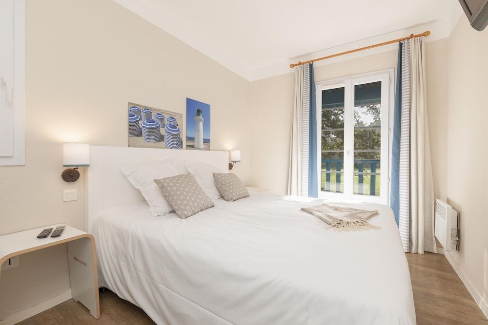 House 8 people - 2 bedrooms + 1 sleeping alcove - Golf view
