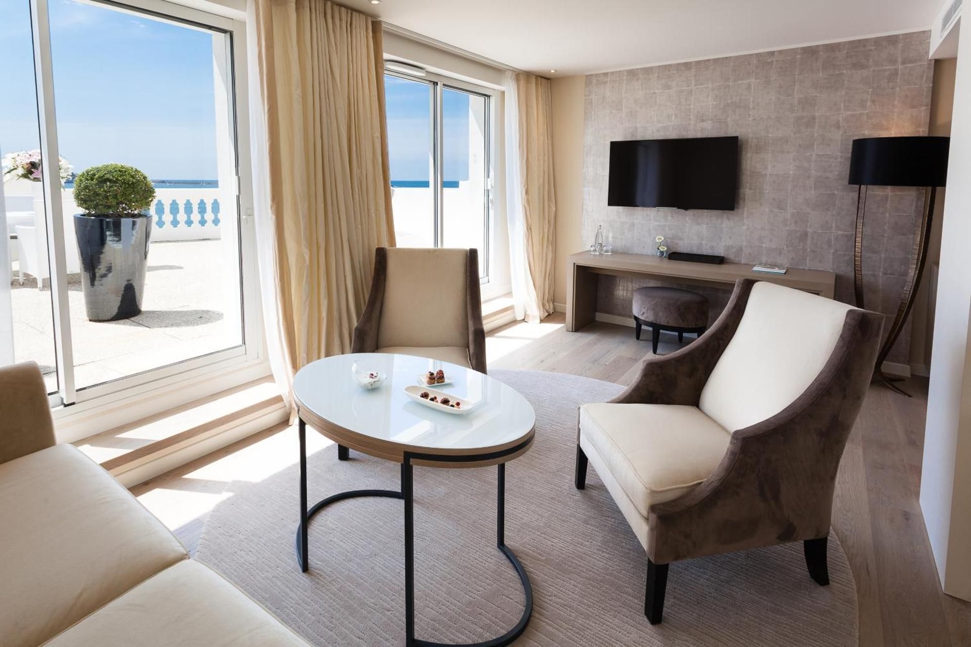 Ocean Suite - Free Spa Access