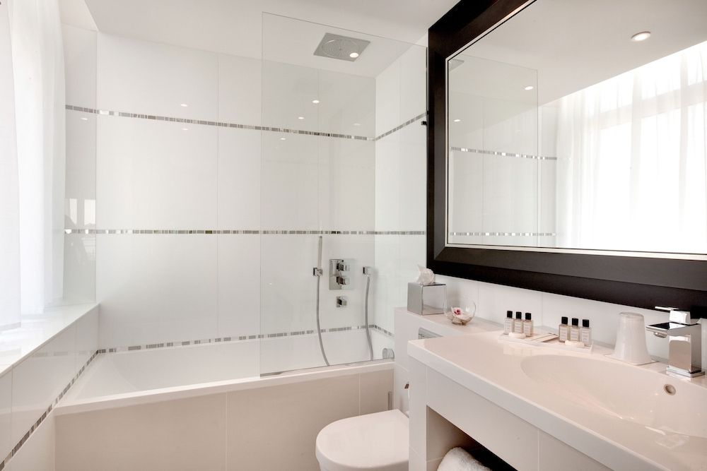 Superior City View Room