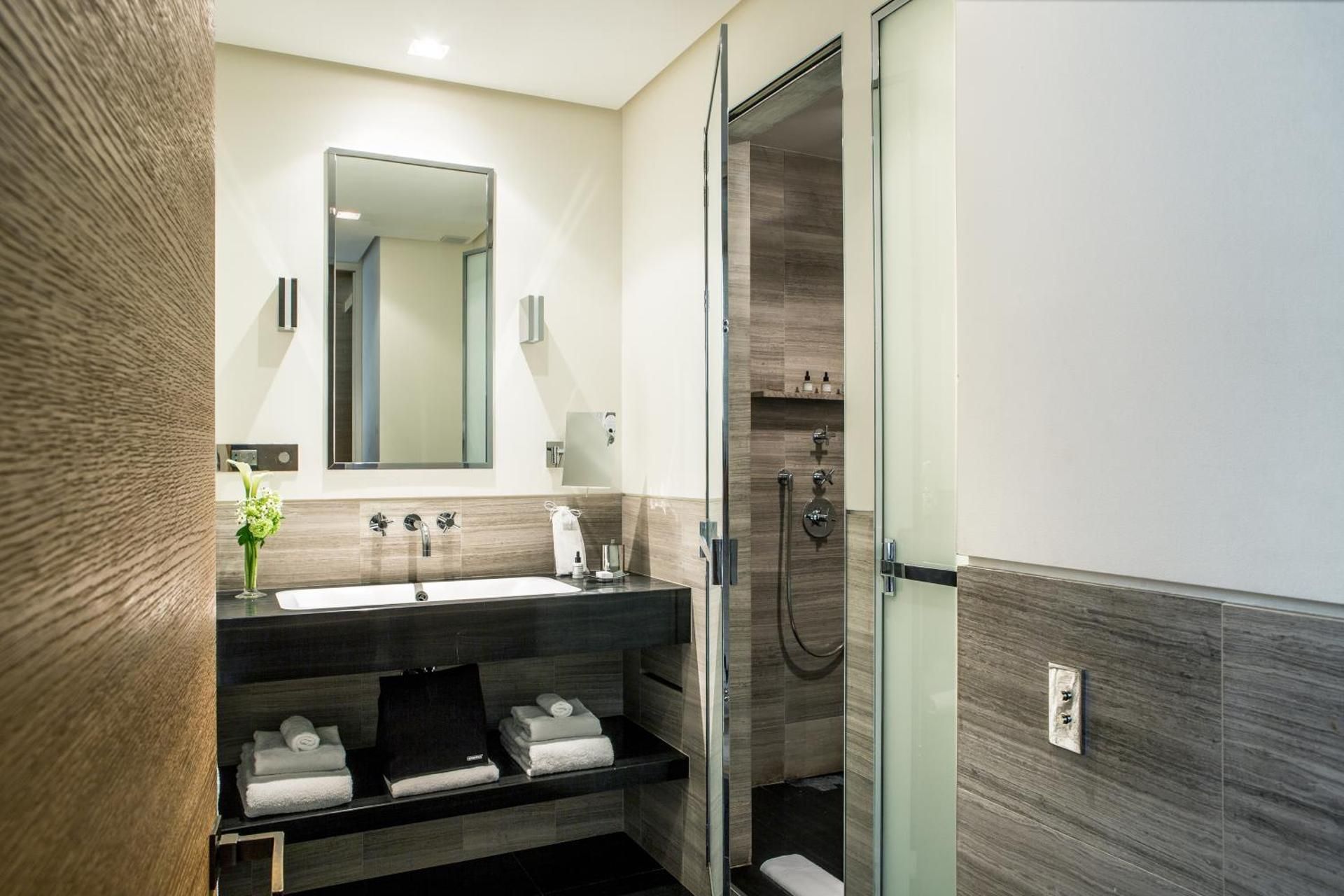 undefined Hotel Marignan Champs - Elysées 6