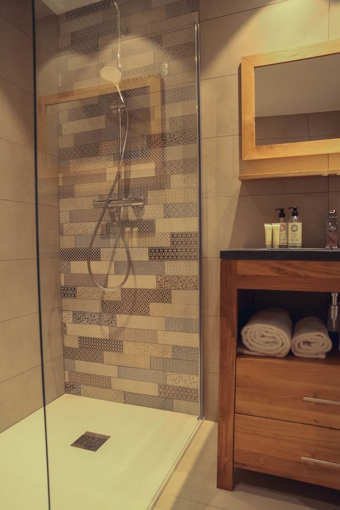 Best Western Plus Hotel Hyeres Cote D'azur, Hyeres Classic Room, 1 Queen Bed, Non Smoking 4