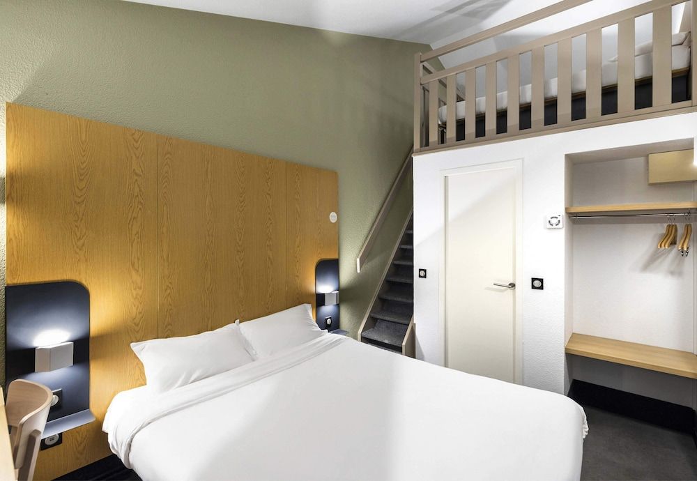 B&B HOTEL Perpignan Sud Porte d'Espagne Quadruple Non-Smoking Room