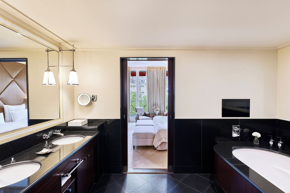 undefined Hôtel Fouquet's Paris 6