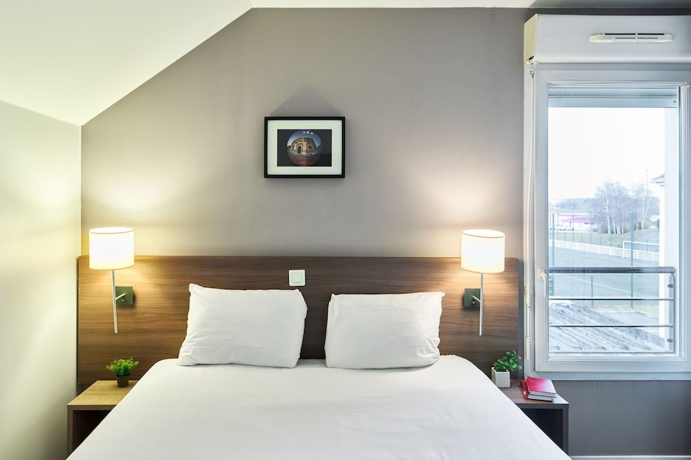 undefined Zenitude Hôtel - Résidences Roissy Village 2