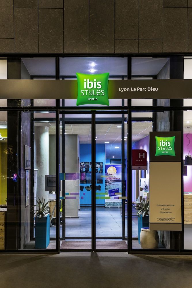 undefined ibis Styles Lyon Centre - Gare Part Dieu Hotel 9