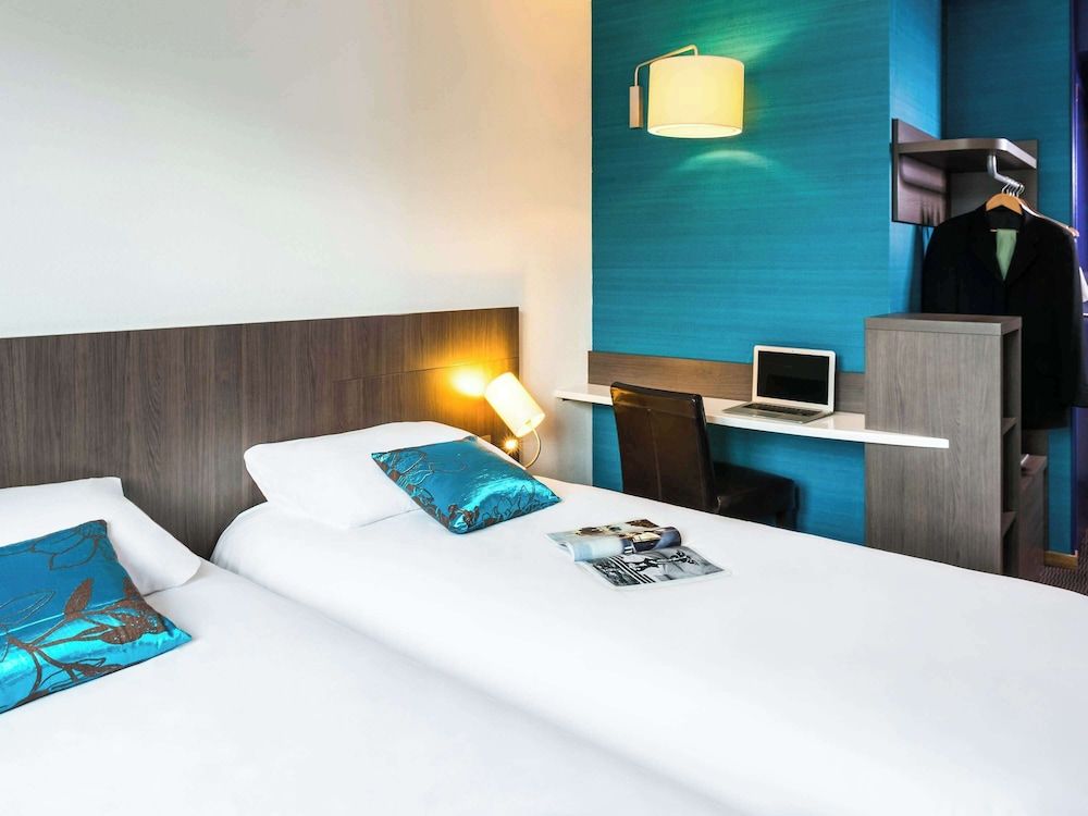 undefined ibis Styles Lyon Centre - Gare Part Dieu Hotel 4