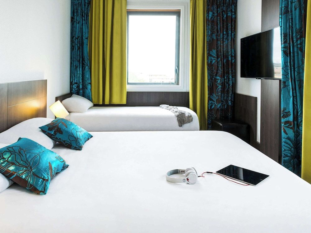 undefined ibis Styles Lyon Centre - Gare Part Dieu Hotel 2