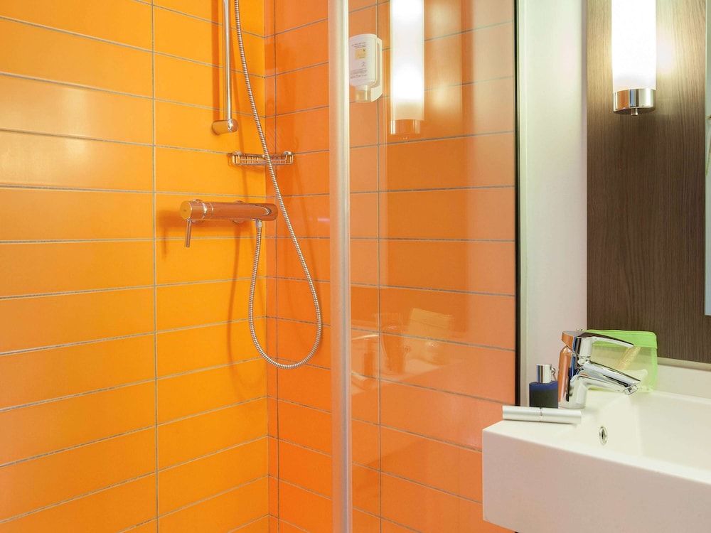 ibis Styles Lyon Centre - Gare Part Dieu Hotel Standard Room, 1 King Bed 5