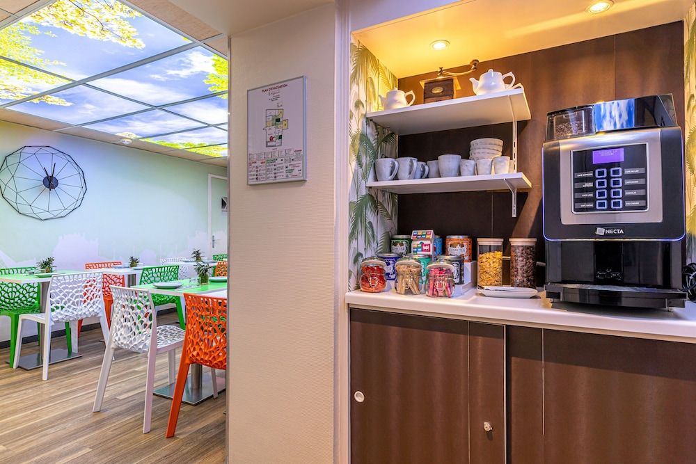 undefined Hotel Ariane Montparnasse by Patrick Hayat 8