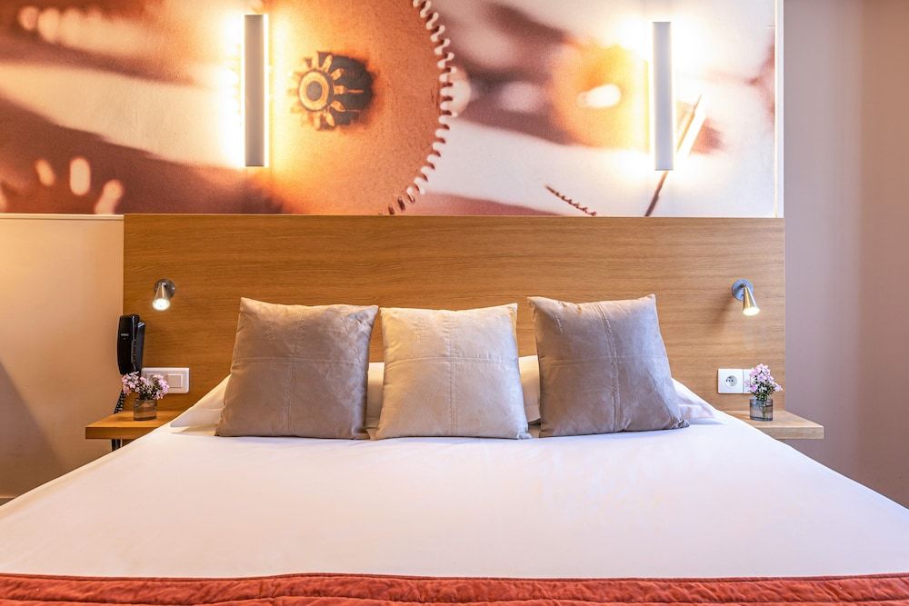 Hotel Ariane Montparnasse by Patrick Hayat Classic Double Room