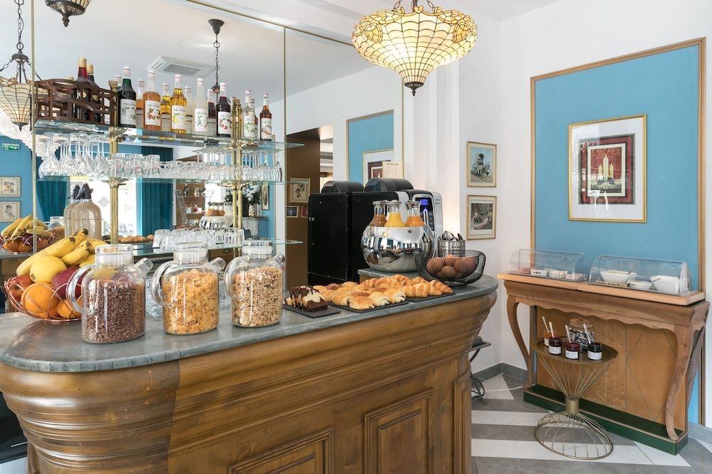 undefined The Jay Hotel by HappyCulture 10