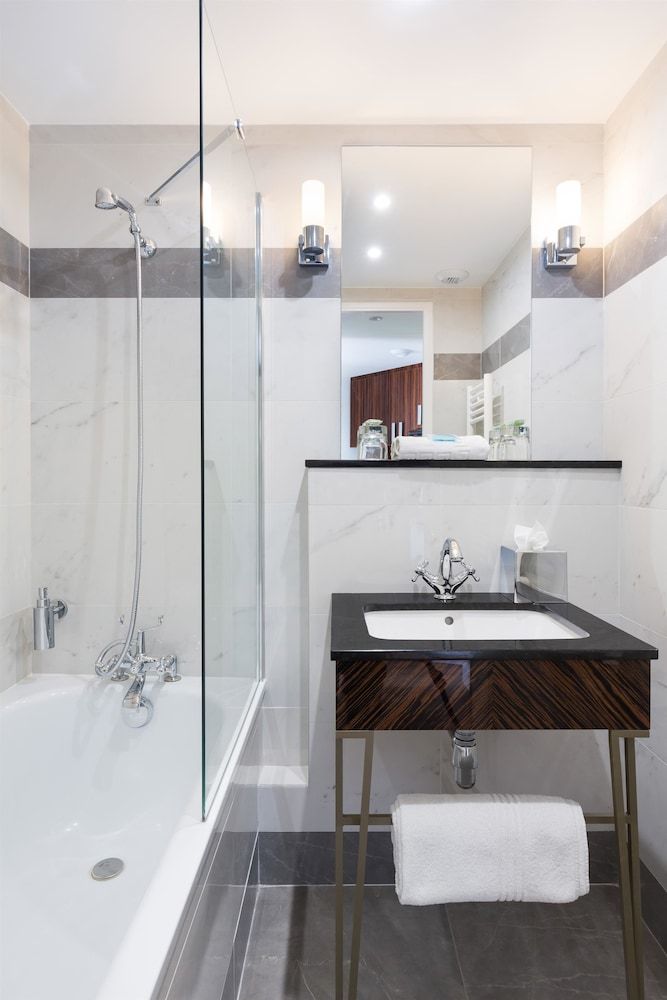 The Jay Hotel by HappyCulture Studio, Kitchenette (PMR sur demande) 11