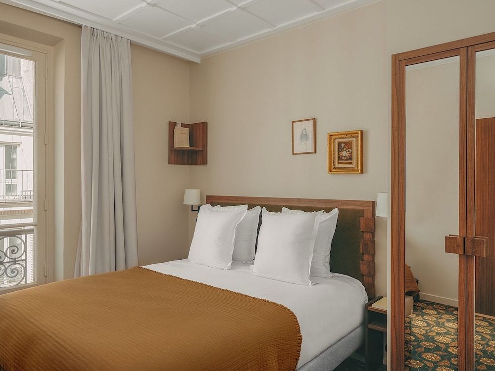 undefined Hôtel du Savoir 3