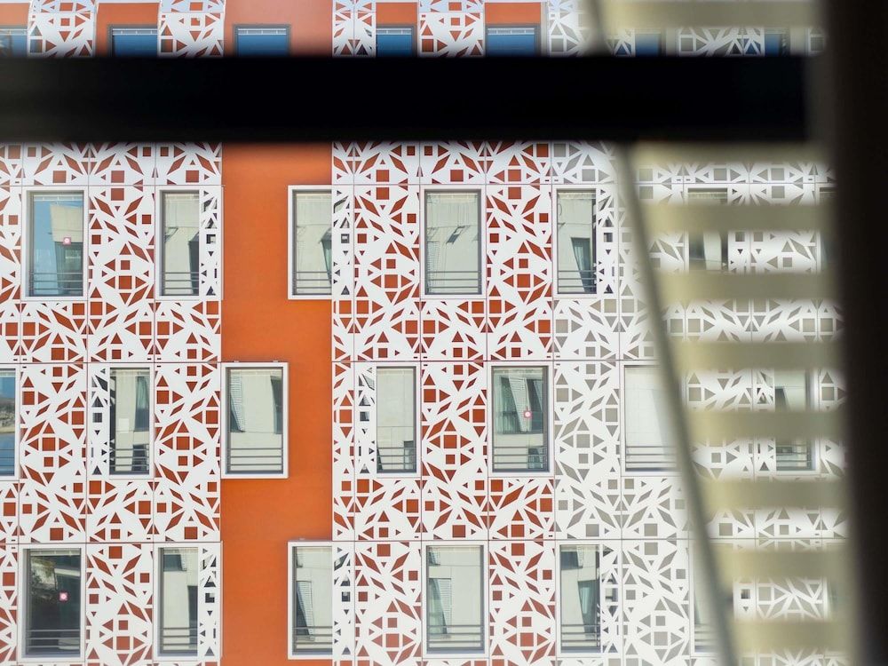 undefined Novotel Suites Marseille Centre Euromed 4