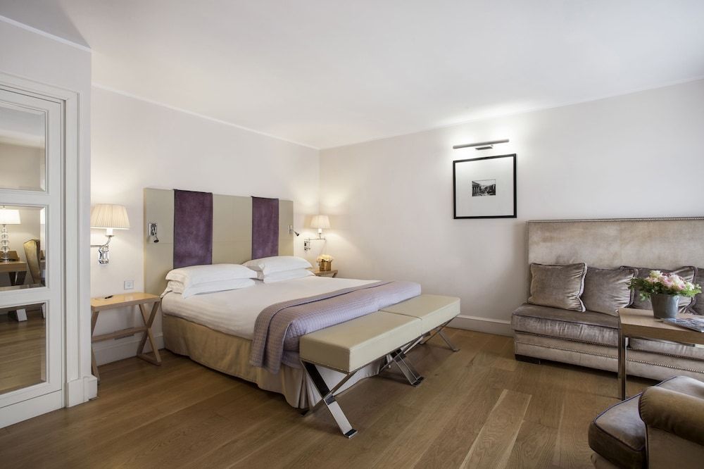 undefined Castille Paris - Starhotels Collezione 5