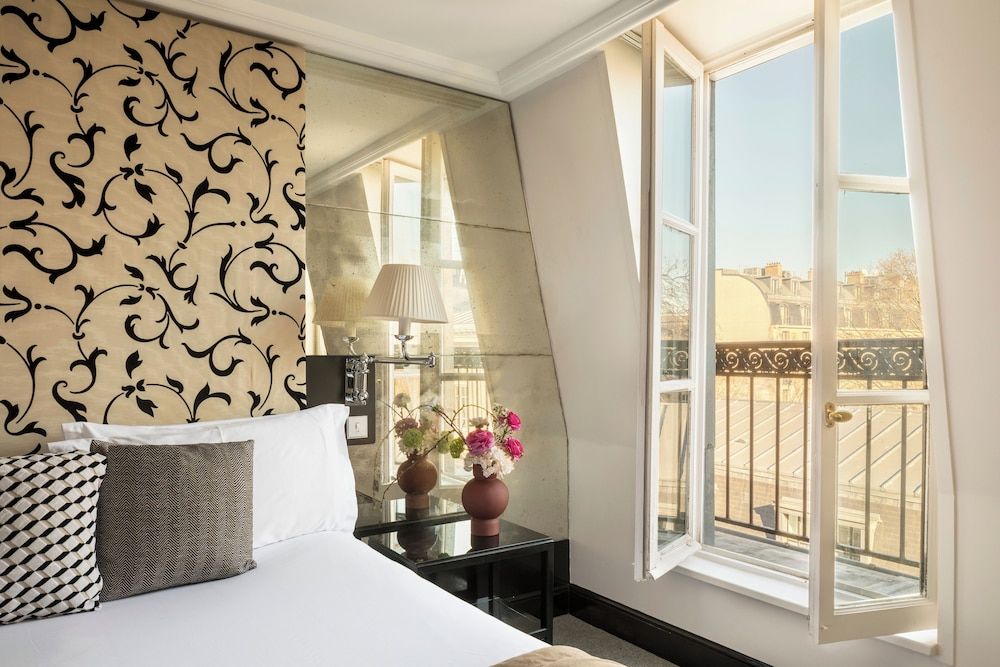 undefined Castille Paris - Starhotels Collezione 10