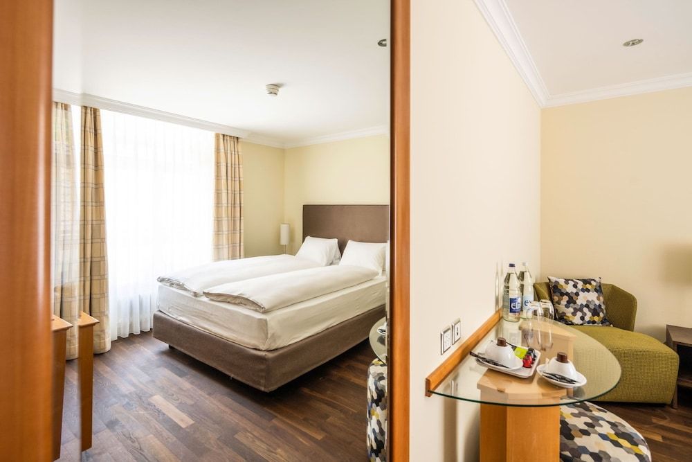 Seeburg Hotel Classic Double or Twin Room 8