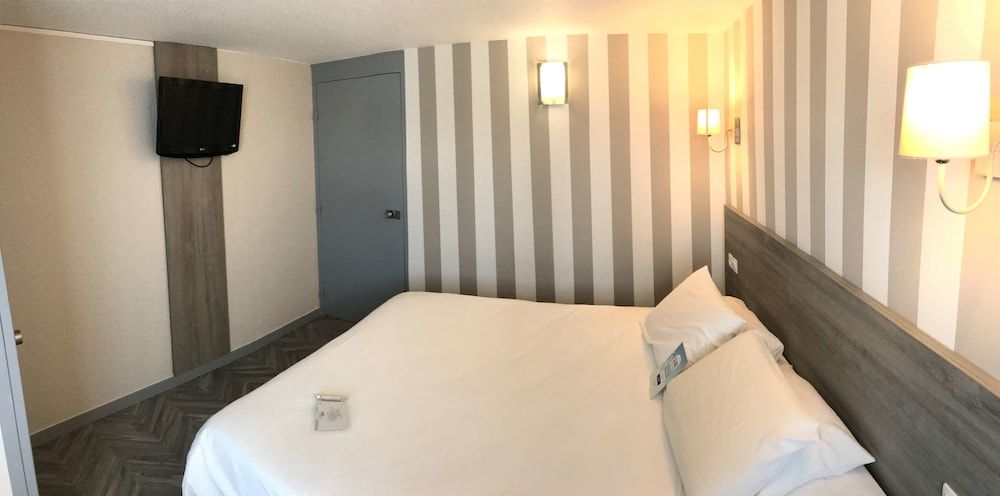 KYRIAD VALENCIENNES SUD – Rouvignies Standard Room, 1 Double Bed