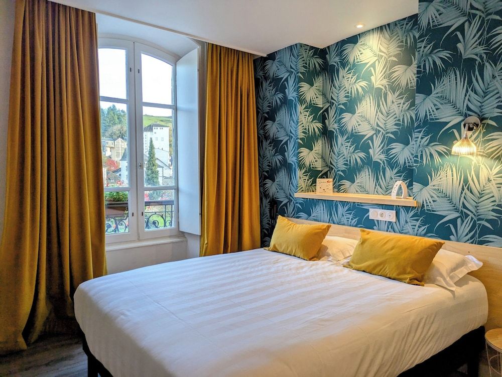 The Originals Boutique, Grand Hôtel St Pierre Superior Double Room 4