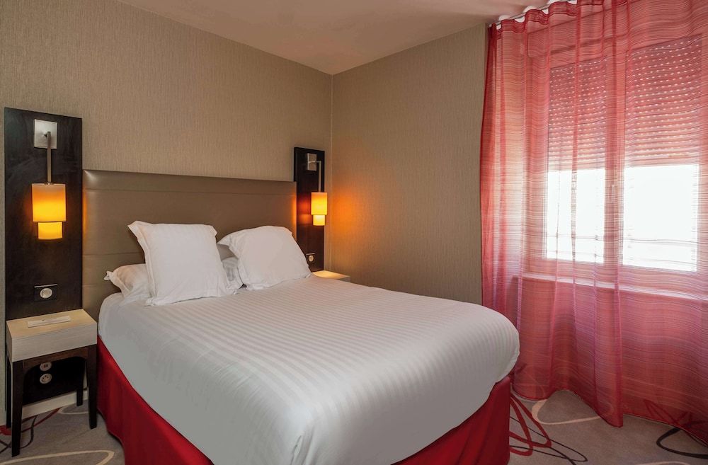 Best Western Plus Hôtel Richelieu Business Single Room 3