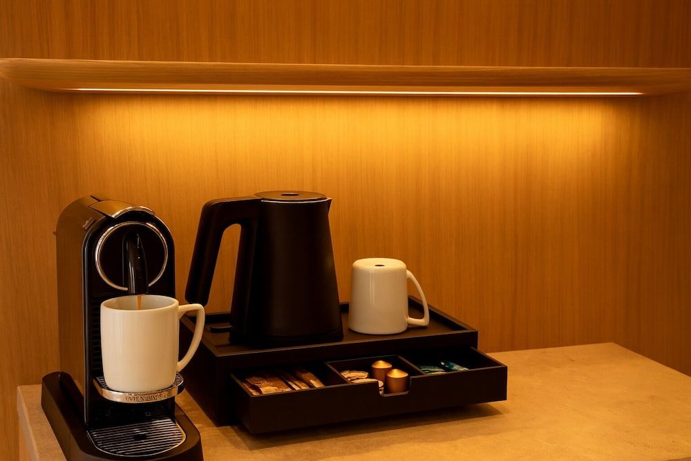 Golden Tulip Avignon Le Paradou Standard Room, 1 King Bed, Patio (20SQM, Flatscreen TV) 19