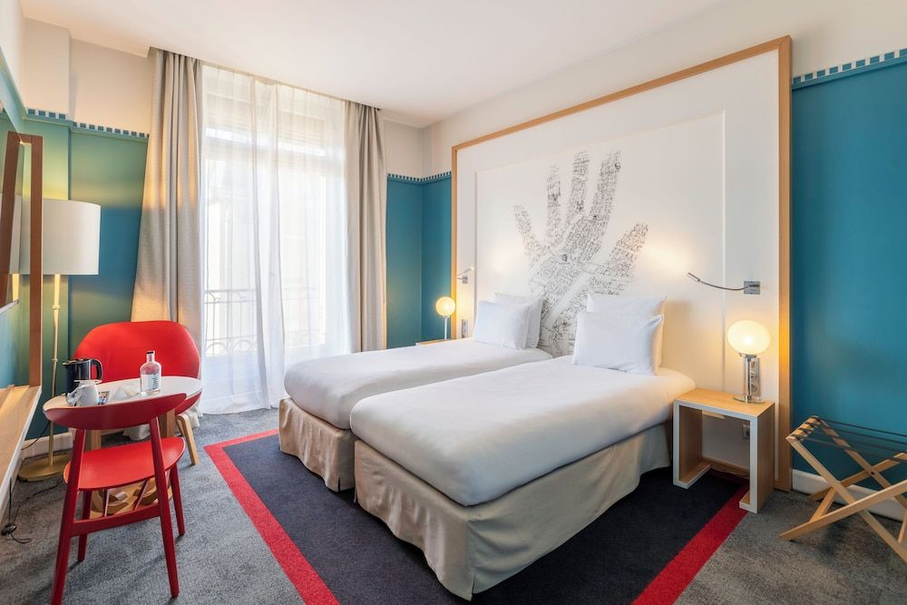 undefined Mercure Lyon Centre Château Perrache 8