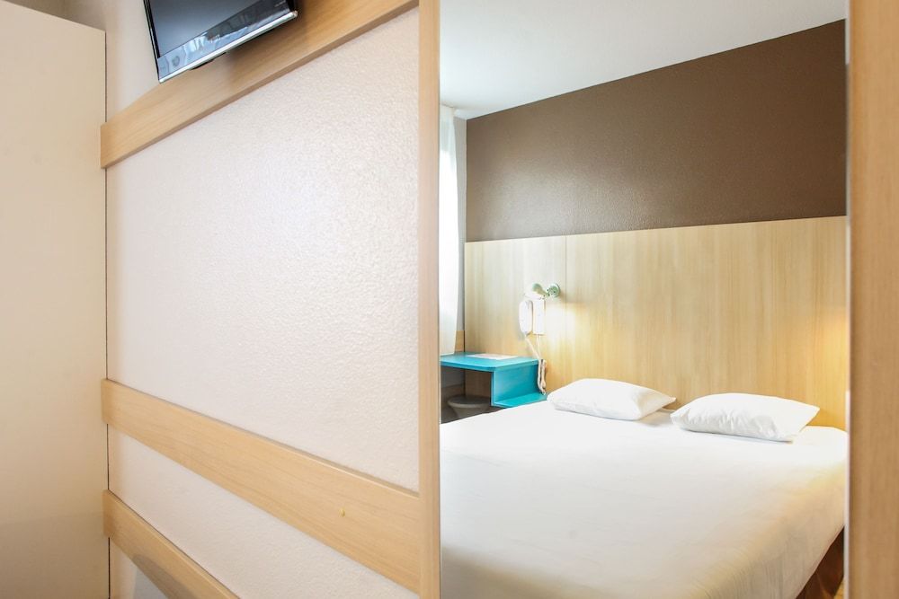 Hotel Reseda Double Room 2