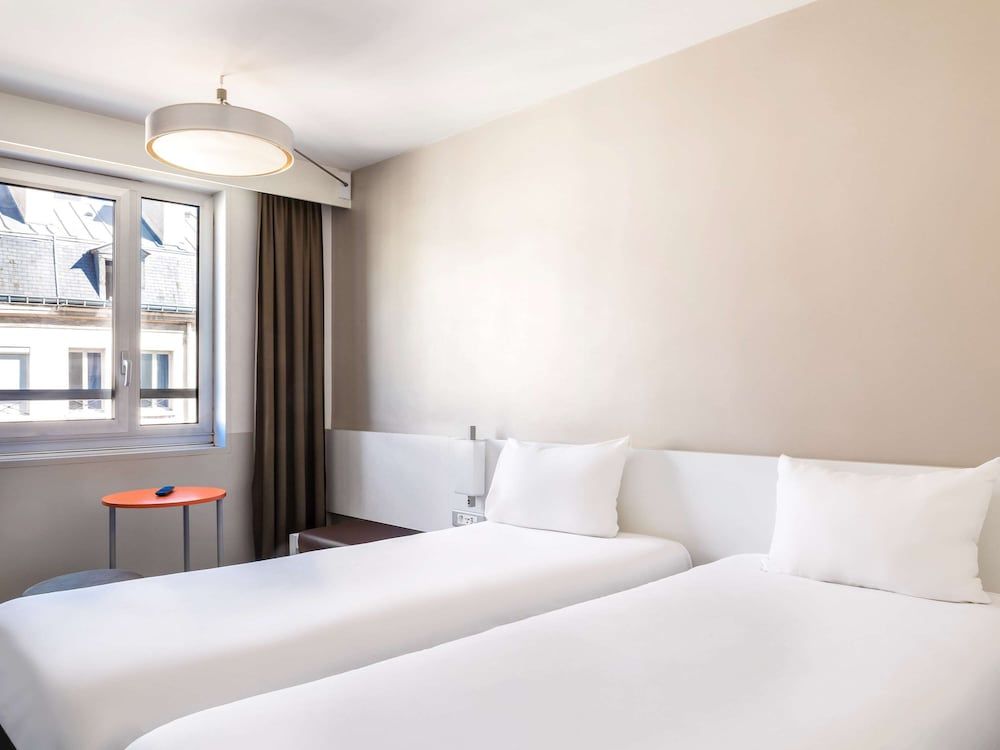 undefined ibis Styles Paris Gare de l'Est Château Landon 6