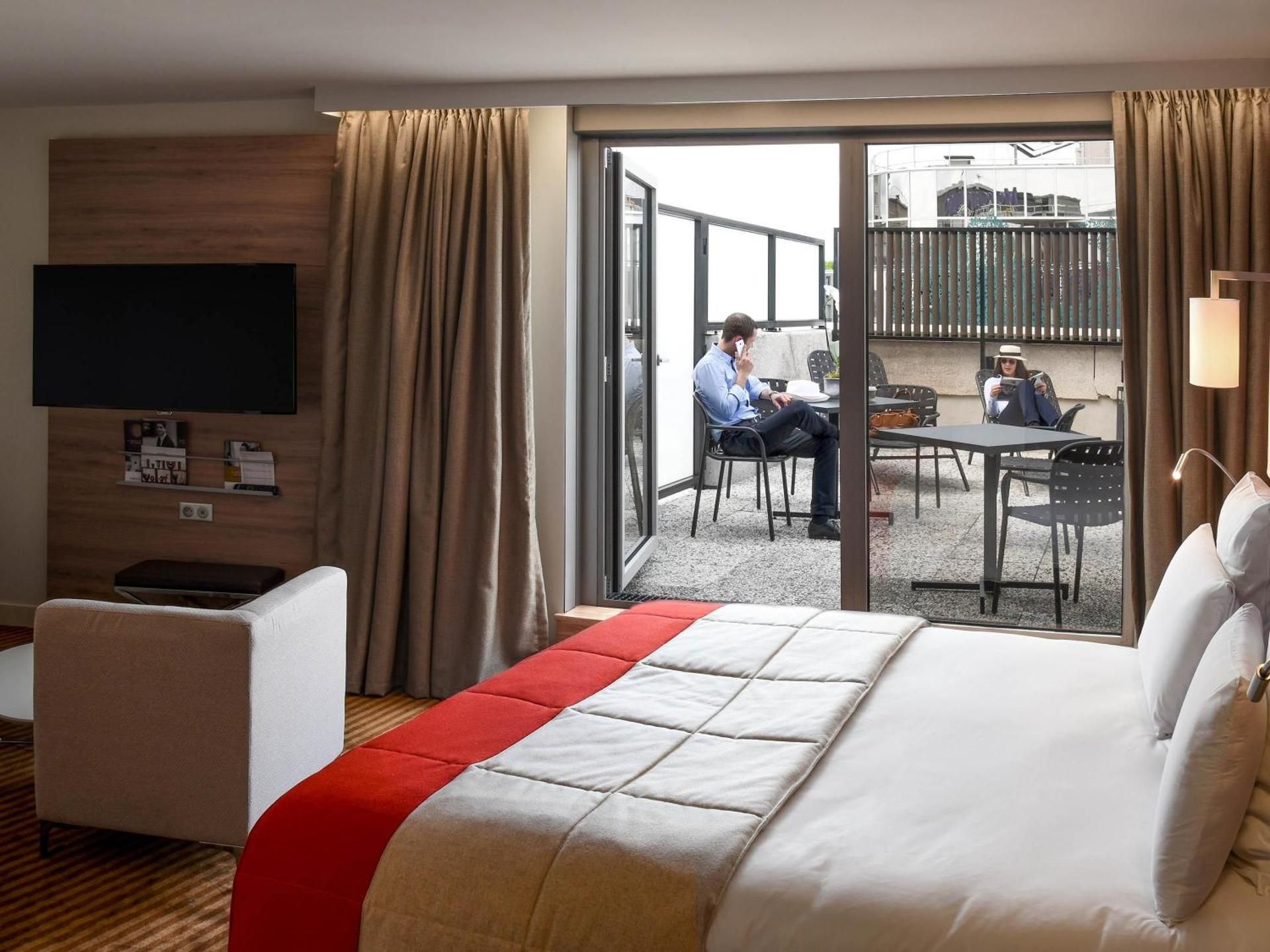 Junior Suite with One Double Bed and One Sofa Bed