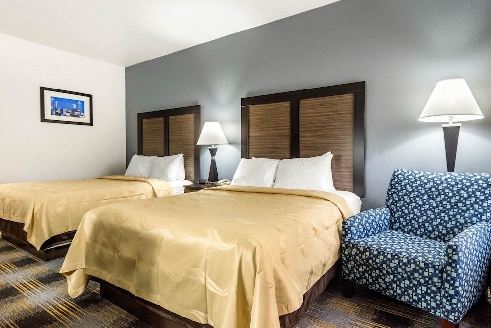 Standard Room, 2 Queen Beds, Non Smoking
